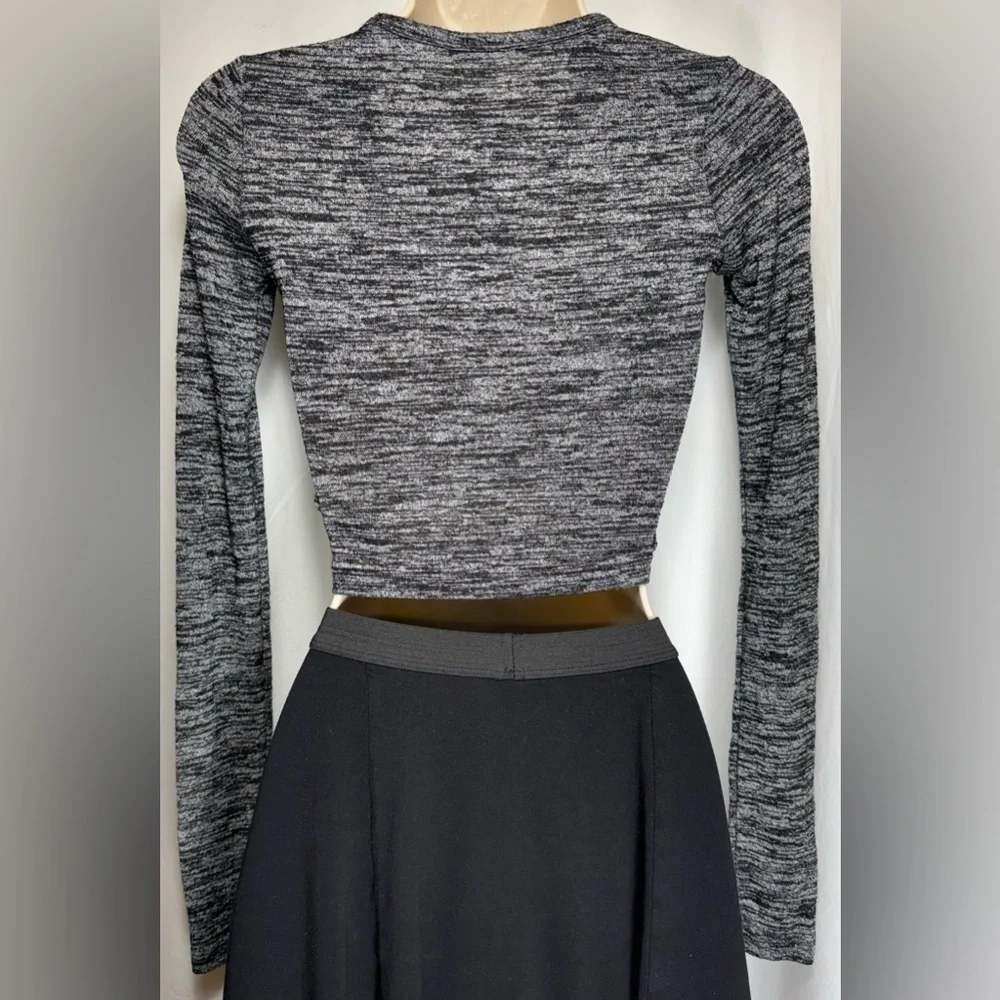 WILFRED FREE Knit Crop Top